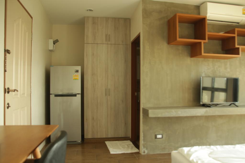 The Residence Thepkanjana Ban Khlong Krathum Baen Экстерьер фото
