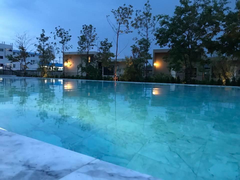 The Residence Thepkanjana Ban Khlong Krathum Baen Экстерьер фото