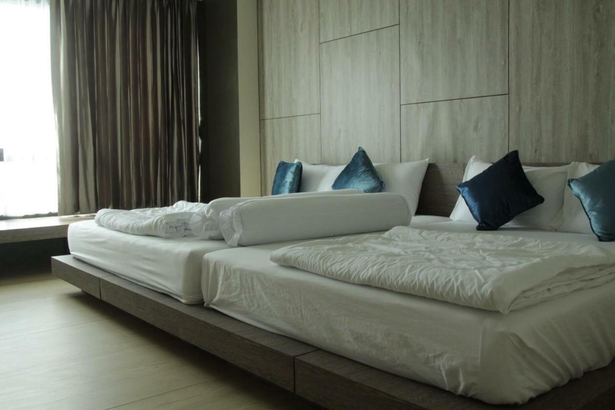 The Residence Thepkanjana Ban Khlong Krathum Baen Экстерьер фото